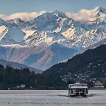 Sole & Lago-lake
