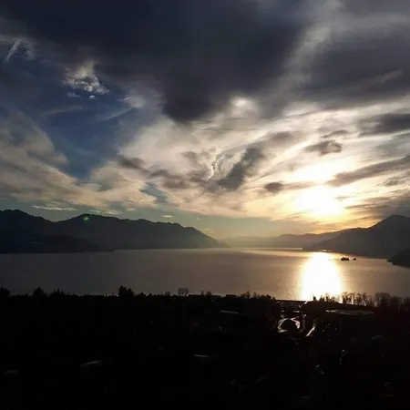Apartment Sole & Lago-lake *