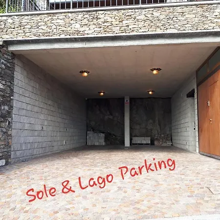 Sole & Lago-lake * Maccagno