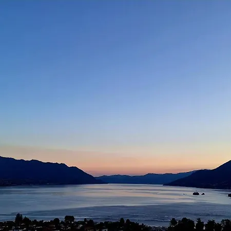 Sole&lago-lake