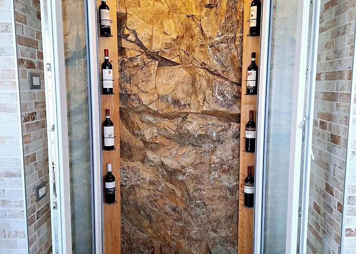 Sole & Lago-lake Maccagno