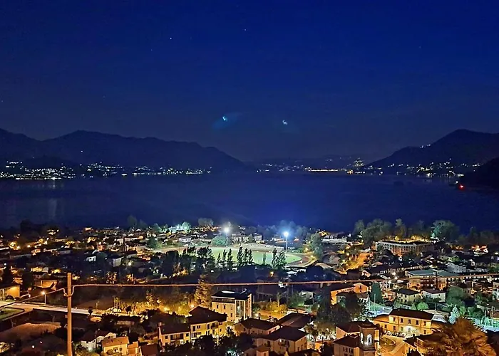 Sole & Lago-lake * Maccagno